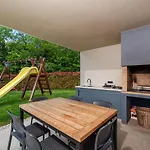 빌라 Povetica With Private Pool And Bbq *