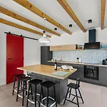 Povetica With Private Pool And Bbq 빌라 Lasci