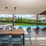 Povetica With Private Pool And Bbq * Lasci