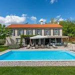 Povetica With Private Pool And Bbq 빌라 Lasci