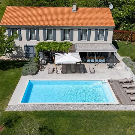 Povetica With Private Pool And Bbq * Lasci