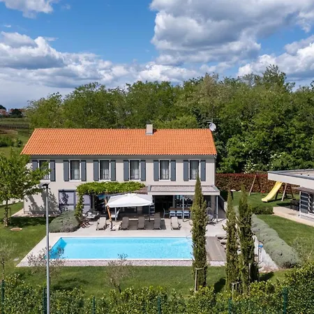 Povetica With Private Pool And Bbq * Lasci