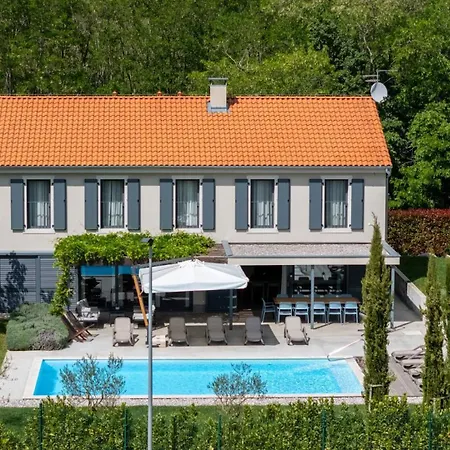 Villa Povetica With Private Pool And Bbq