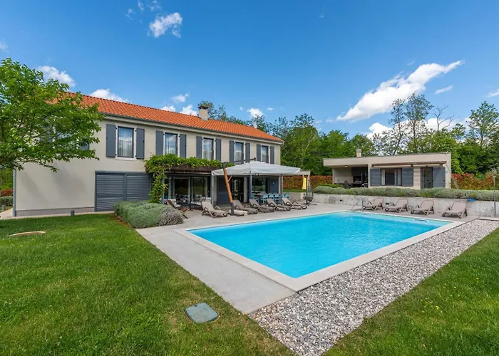 Povetica With Private Pool And Bbq Villa