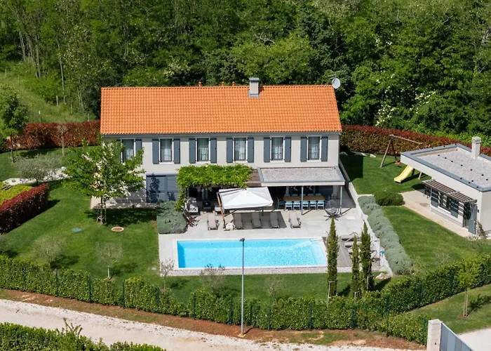 Povetica With Private Pool And Bbq Villa