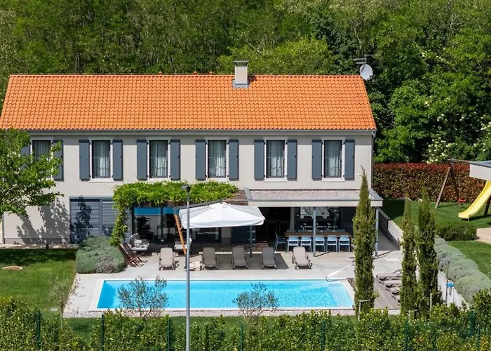 Villa Povetica With Private Pool And Bbq