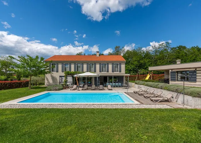Villa Povetica With Private Pool And Bbq