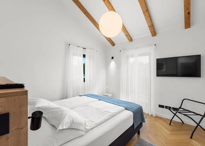 Povetica With Private Pool And Bbq Villa *