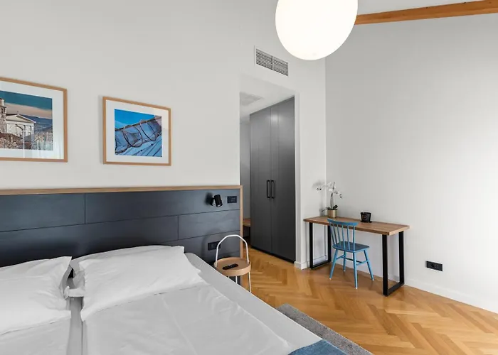 Povetica With Private Pool And Bbq