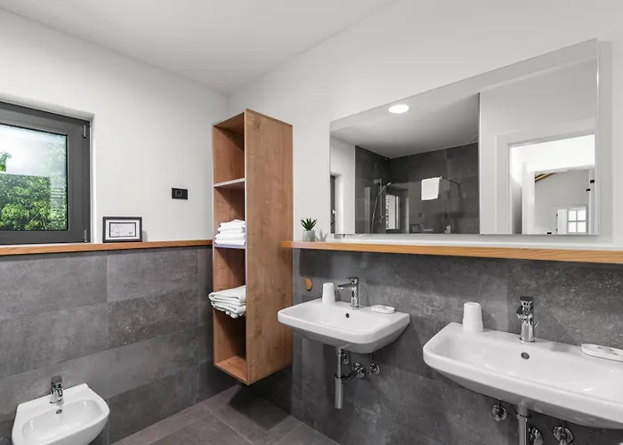 Povetica With Private Pool And Bbq Villa *